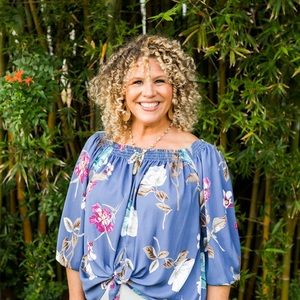 Meet your Posher, Bobbi jo